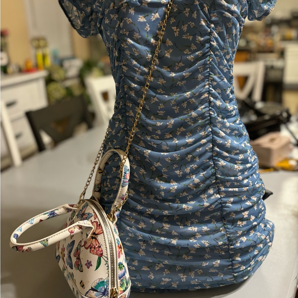 Butterfly designed small crossbody bag